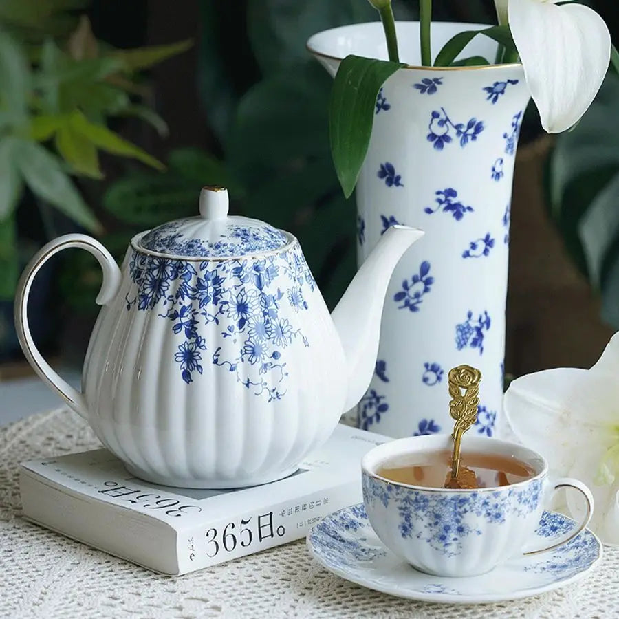 Blue & White Tea Set (4Pc)
